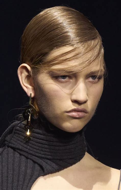 capelli fendi 2015|Fendi .